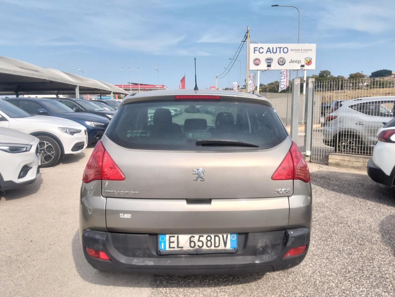 Peugeot 3008 1.6 HDI 112CV TECNO