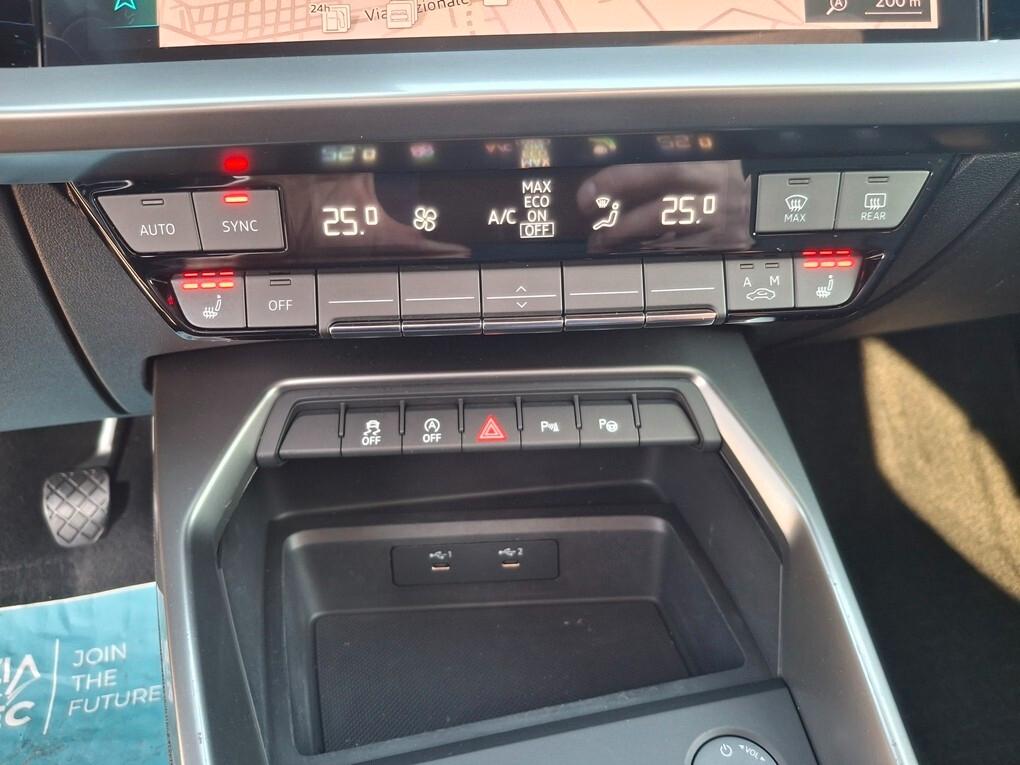 Audi A3 SportBack 2.0 TDI PELLE-TETTO-CERCHI 18