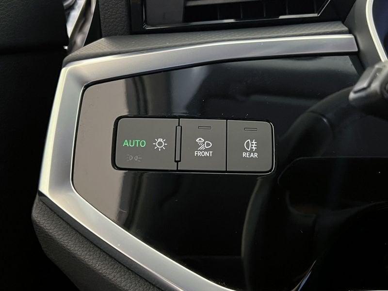 Audi Q3 SPB 45 TFSI e S tronic Business Plus