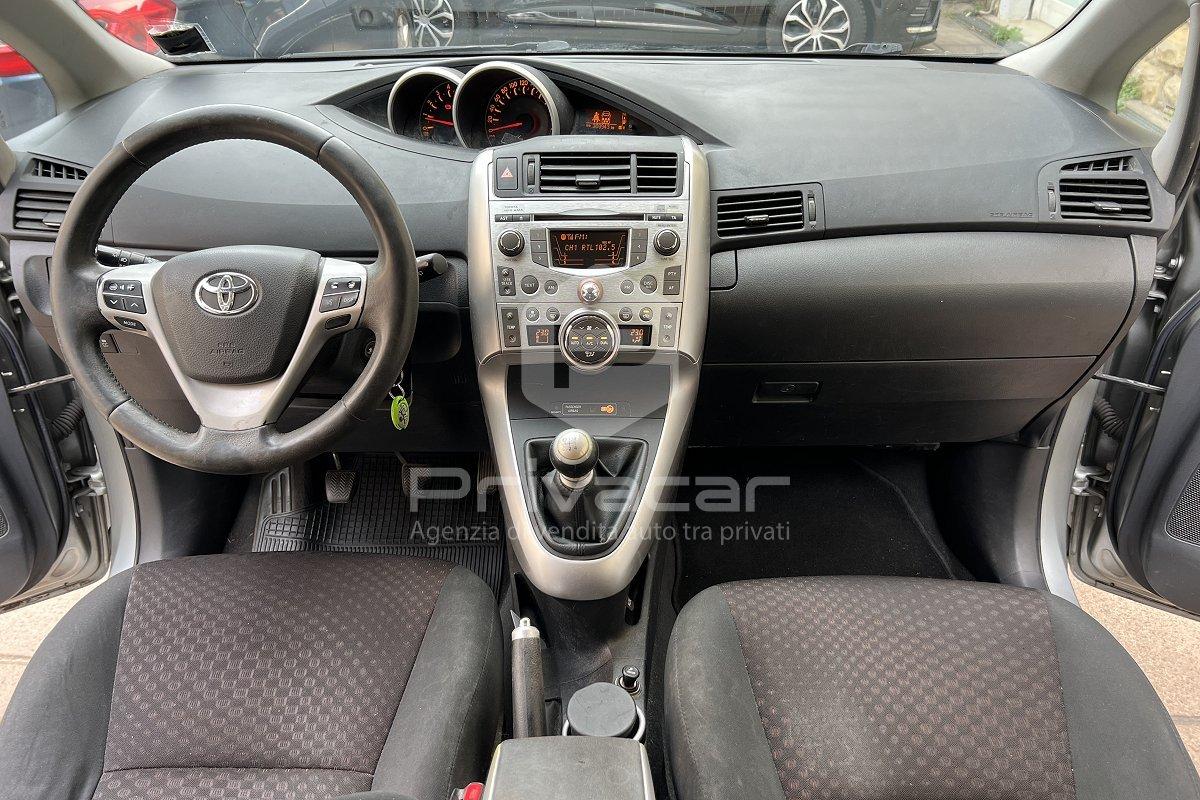 TOYOTA Verso 2.0 D Sol 7 posti