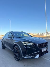 Cupra Formentor hybrid dsg LUCI SOFFUSE,TELECAMERA,VIRTUAL COCKPIT,NAVI,APPLE CARPLAY, FULL LED