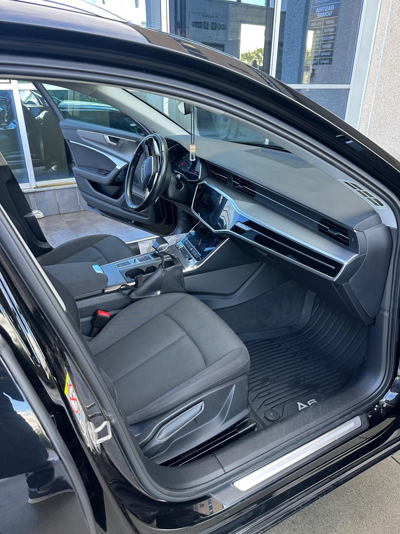 Audi A6 Avant 45 3.0 TDI quattro tiptronic