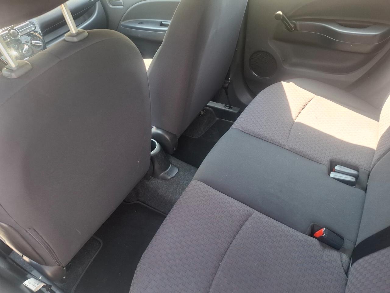 Mitsubishi Space Star 1.2 ClearTec Intense NAVI