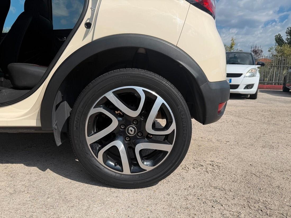 Renault Captur TCe 120 CV EDC Start&Stop Energy Initiale Paris