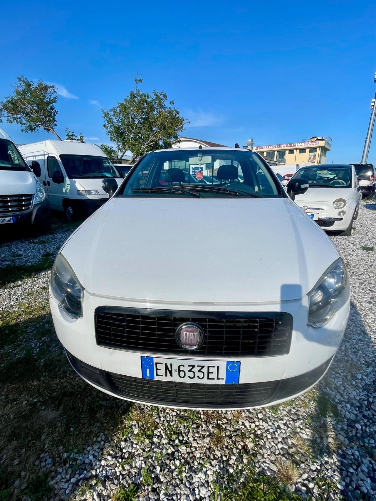Fiat Strada 1.3 MJT 95CV Pick-up Trekking