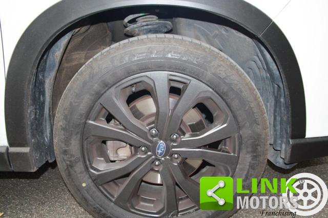 SUBARU Forester 2.0 e-Boxer MHEV CVT Lineartronic 4dventure