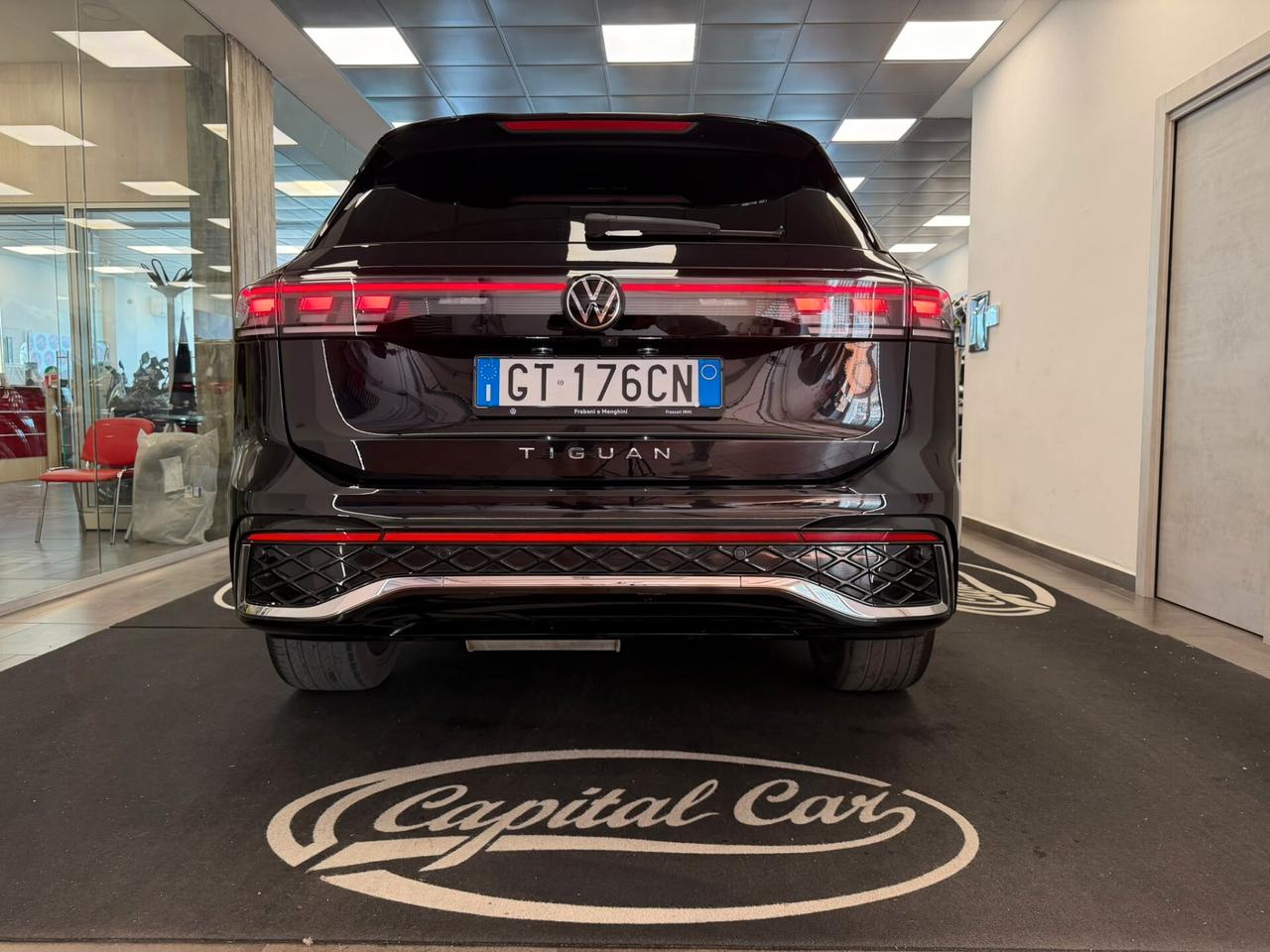Volkswagen Tiguan 2.0 TDI 150 CV SCR DSG R-Line