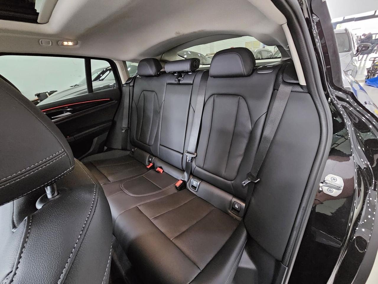 BMW X4 Xdrive 20d mhev Tetto cam Nav PDC Full LED