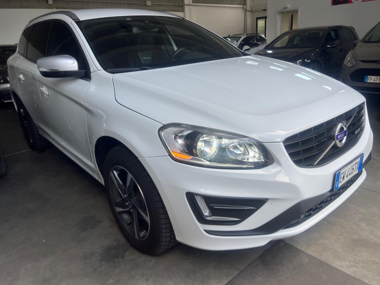 Volvo XC 60 XC60 D4 163 CV Geartronic R-design Momentum N1