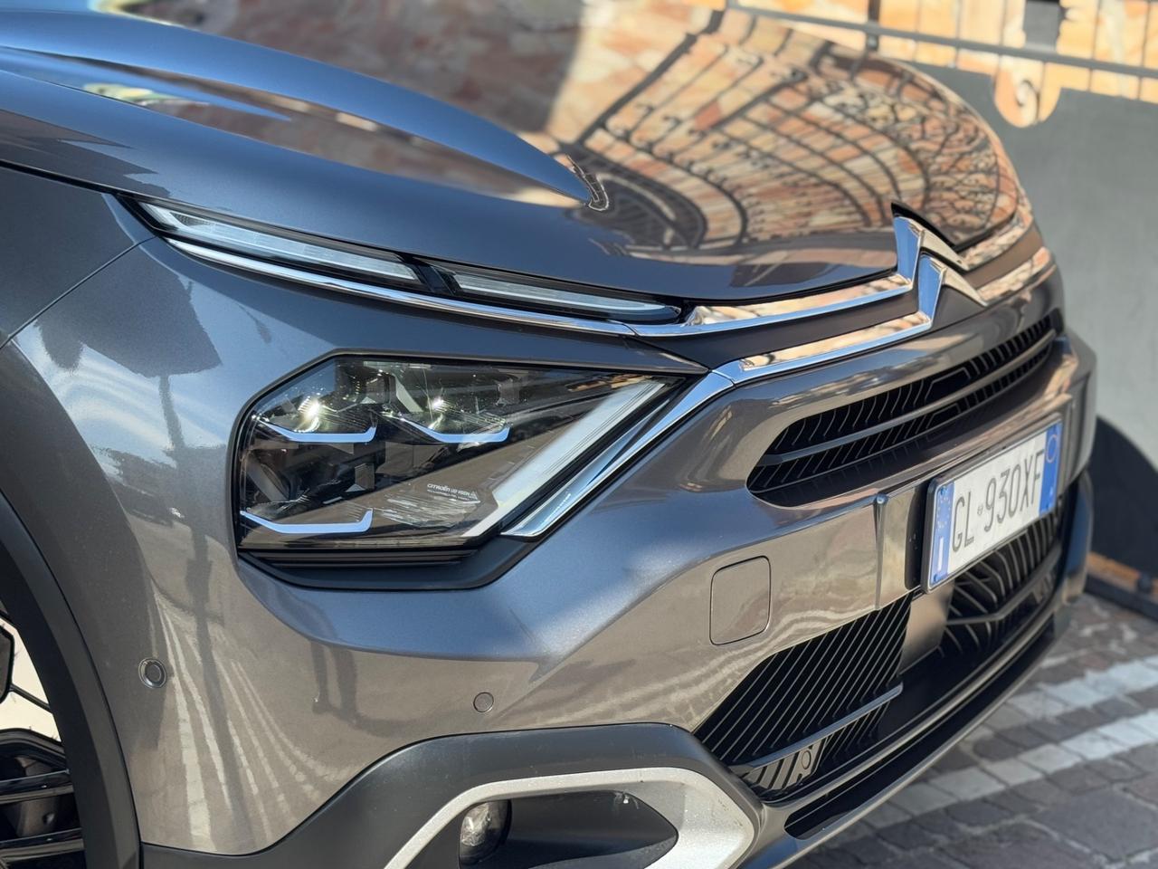 Citroen C4 PureTech 130 S&S EAT8 Shine