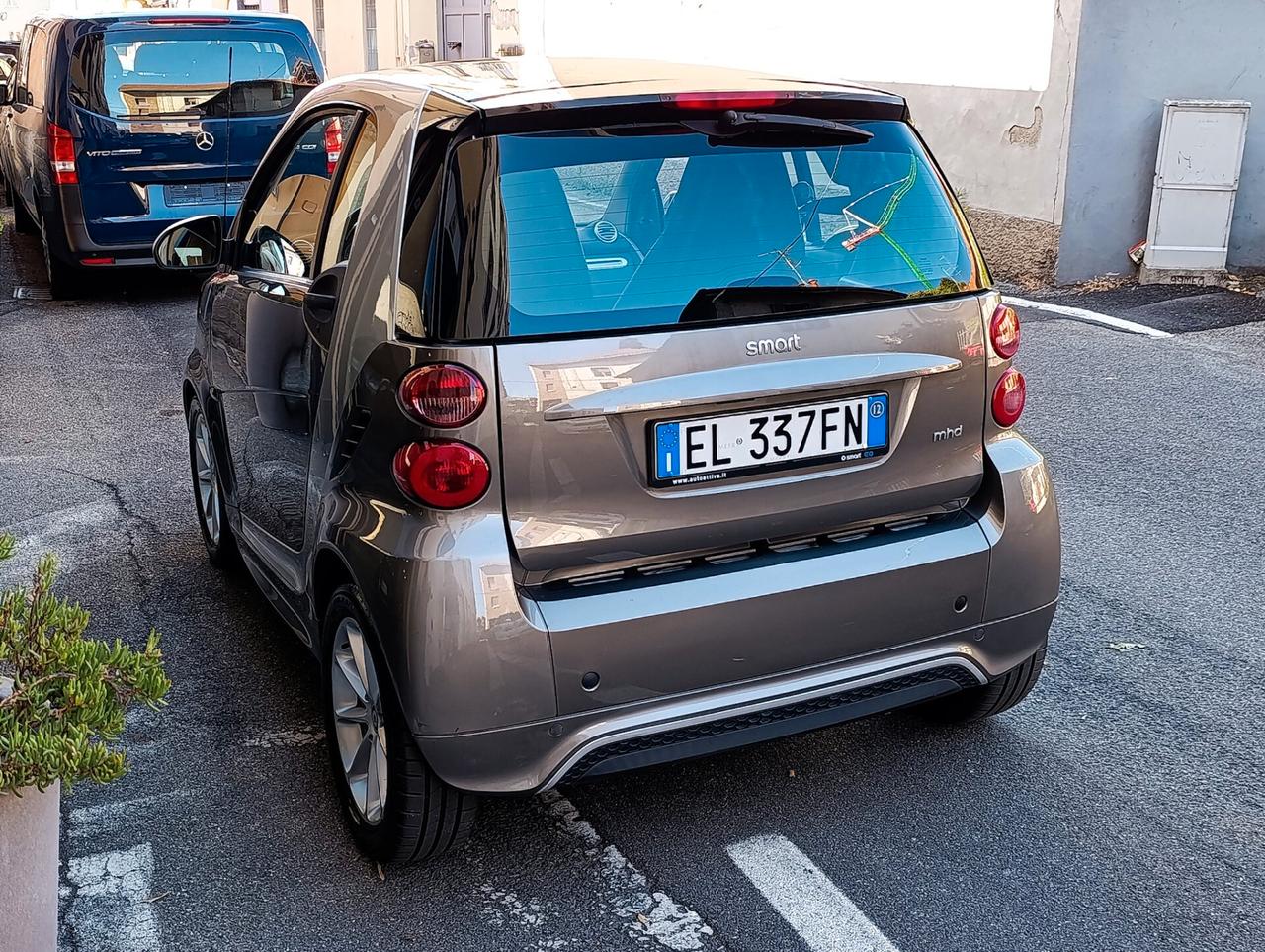 Smart ForTwo 1.0 71 cv MHD coupé passion solo km 41.176
