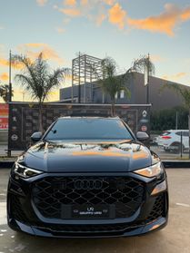 Audi Q8 RS TFSI V8 quattro tiptronic Performance