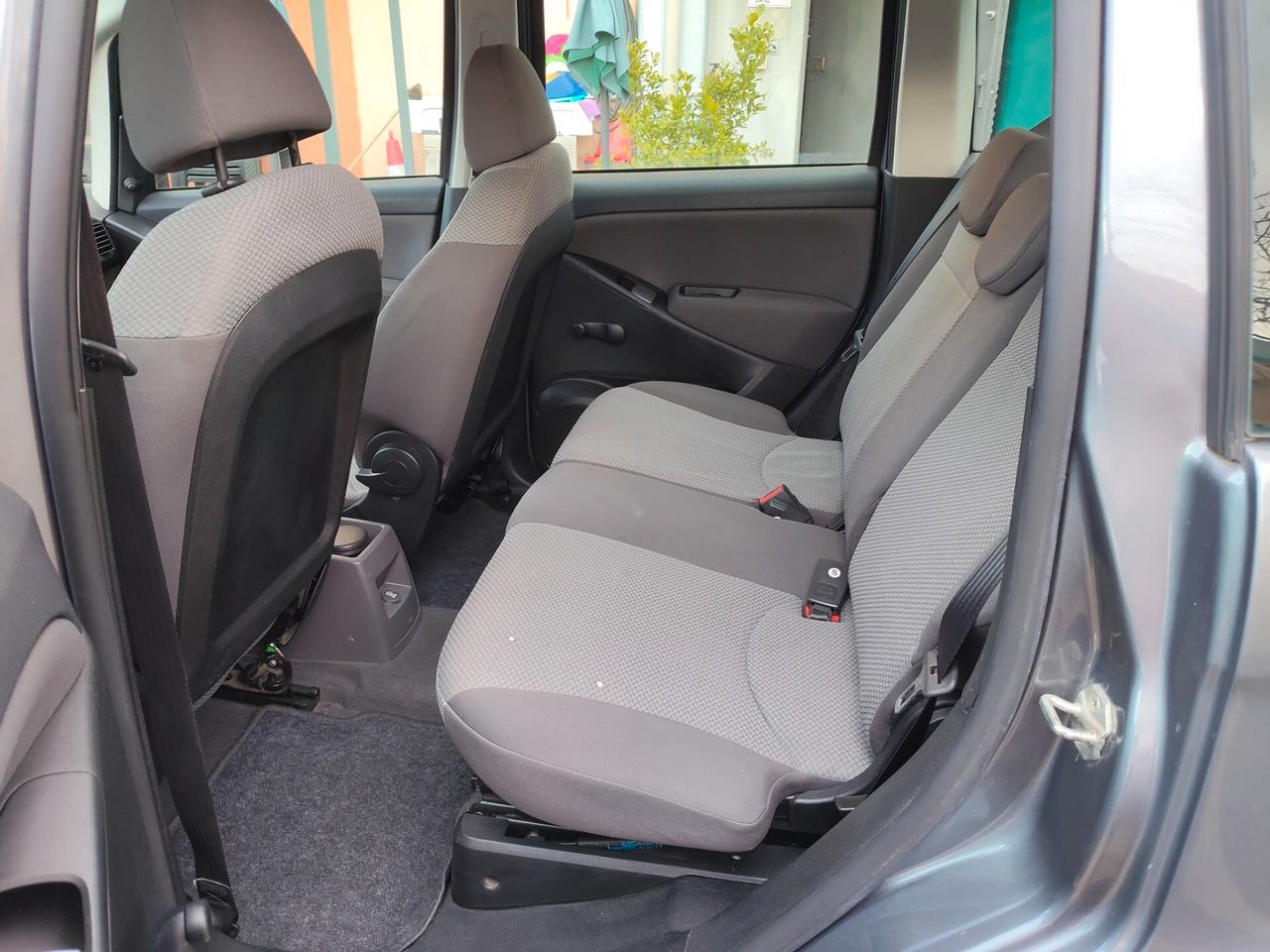 FIAT IDEA OTTIMA PER FAMIGLIA OK NEOPATENTATI!