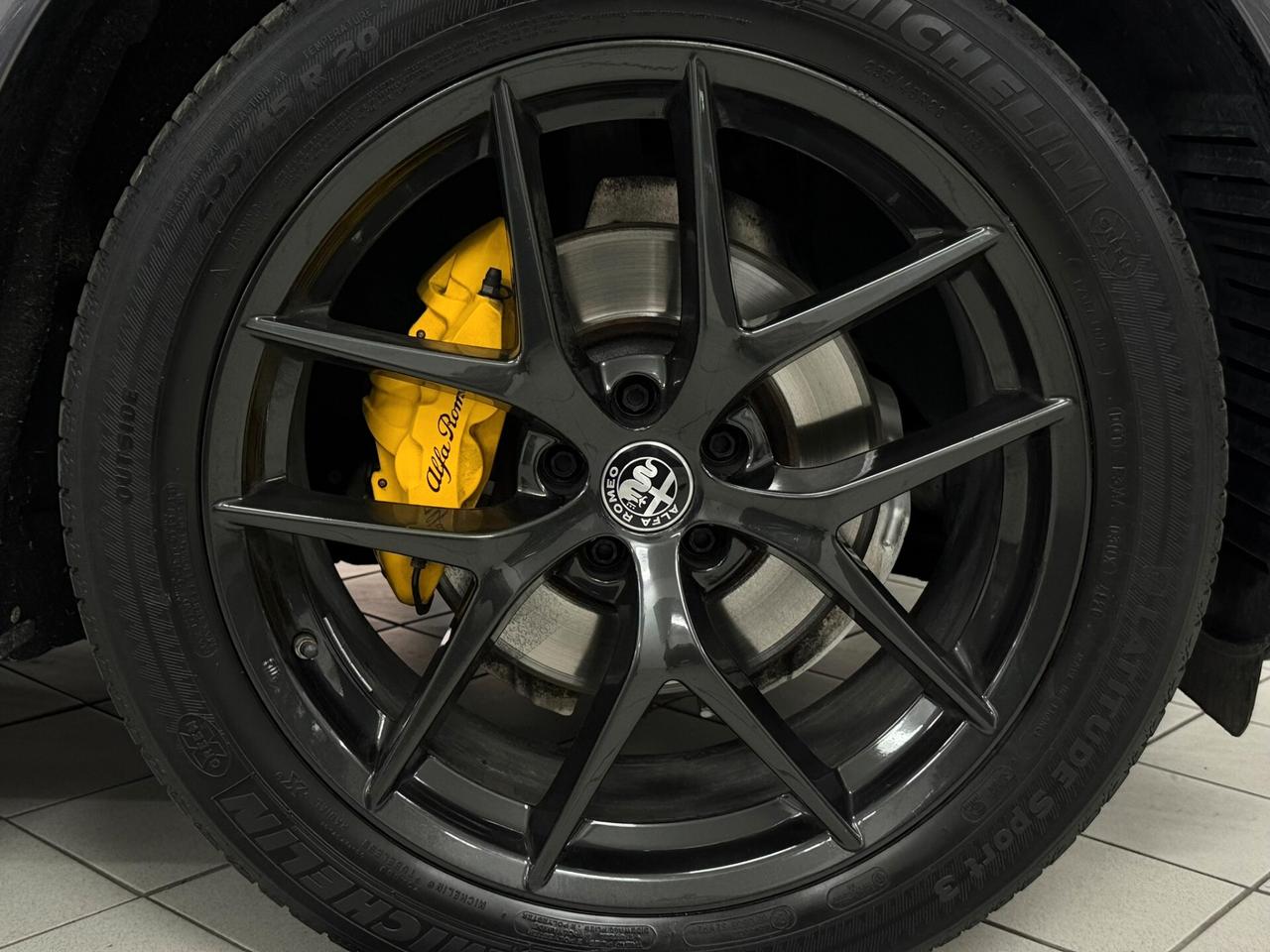 Alfa Romeo Stelvio 2.2 TD 210 VELOCE Q4 DISTRIBUZIONE OK SOSPENSIONI REGOLABILI