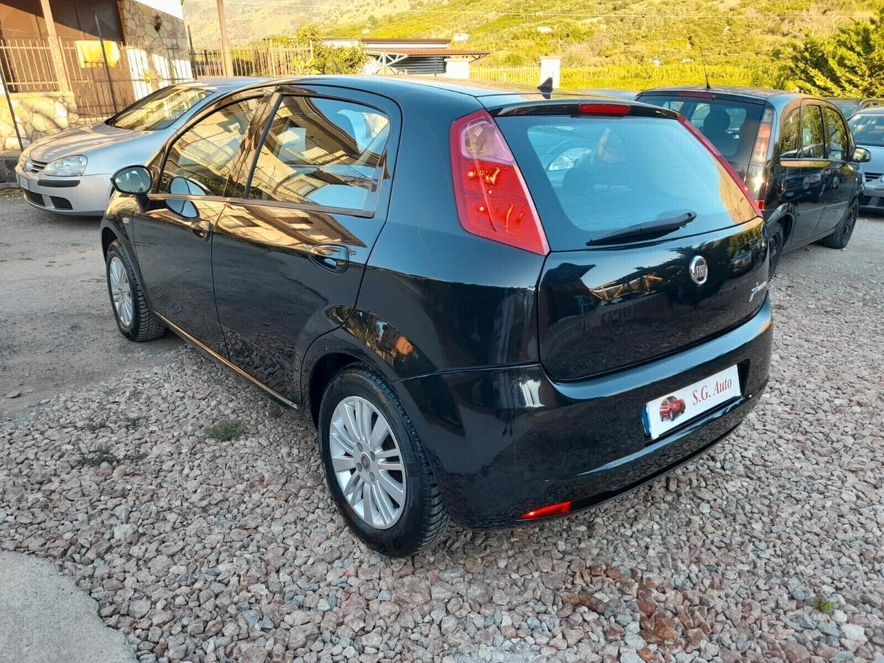 Fiat Grande Punto 1.3 Diesel CATENA E FRZIONE NUOVI Emotion