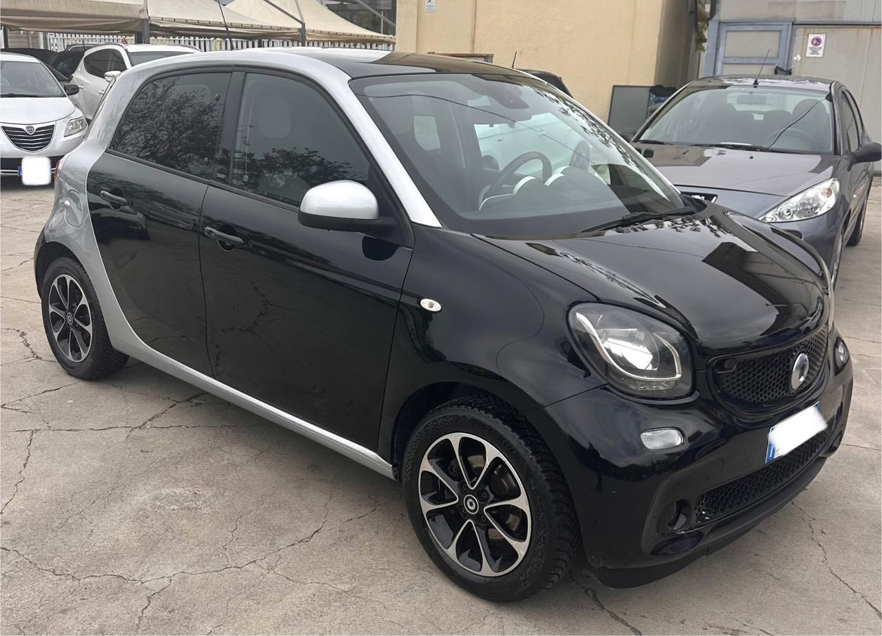 Smart ForFour 1.0 Benz 71cv Passion BLOCKSHAFT