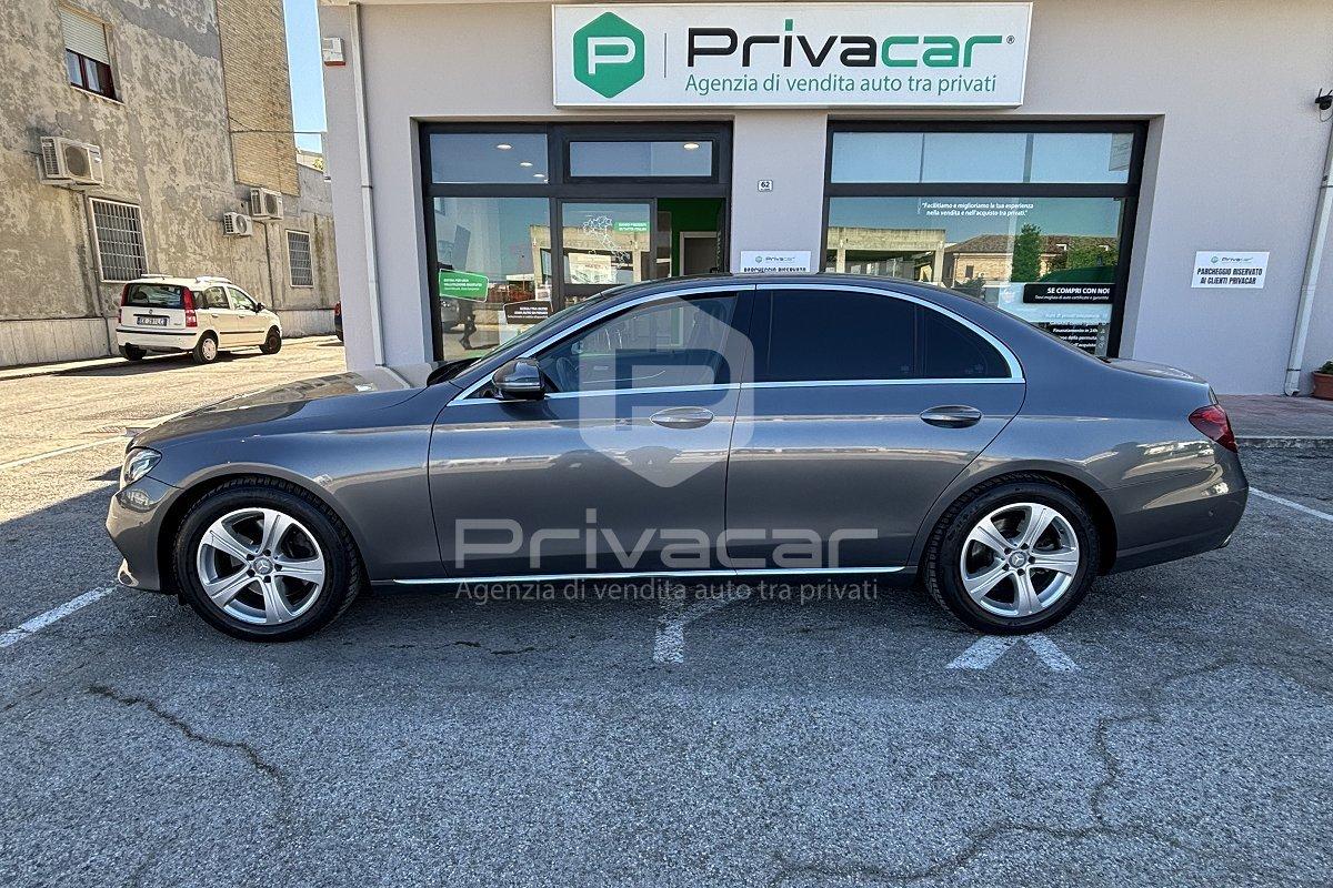 MERCEDES E 200 Auto Exclusive