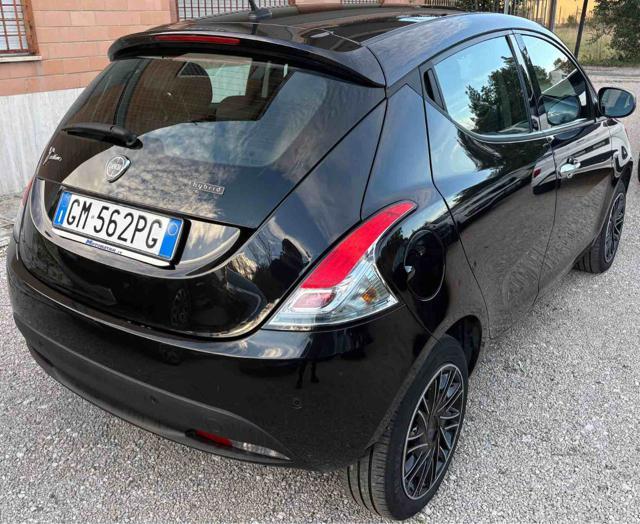 LANCIA Ypsilon 1.0 FireFly 5 porte S&S Hybrid Gold