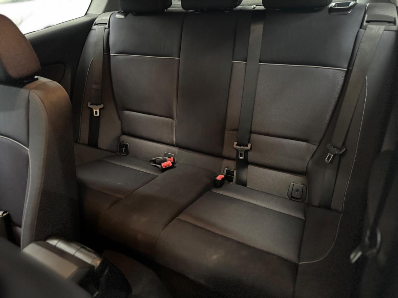 Bmw 118d 3porte NEOPATENTATI