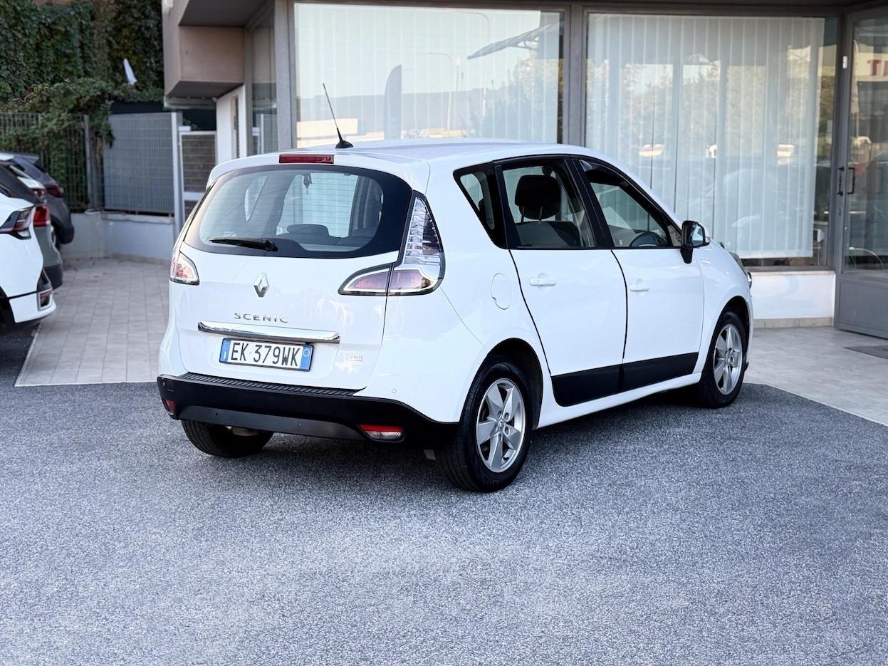 Renault Scenic 1.5 Diesel 110CV E5 - 2012