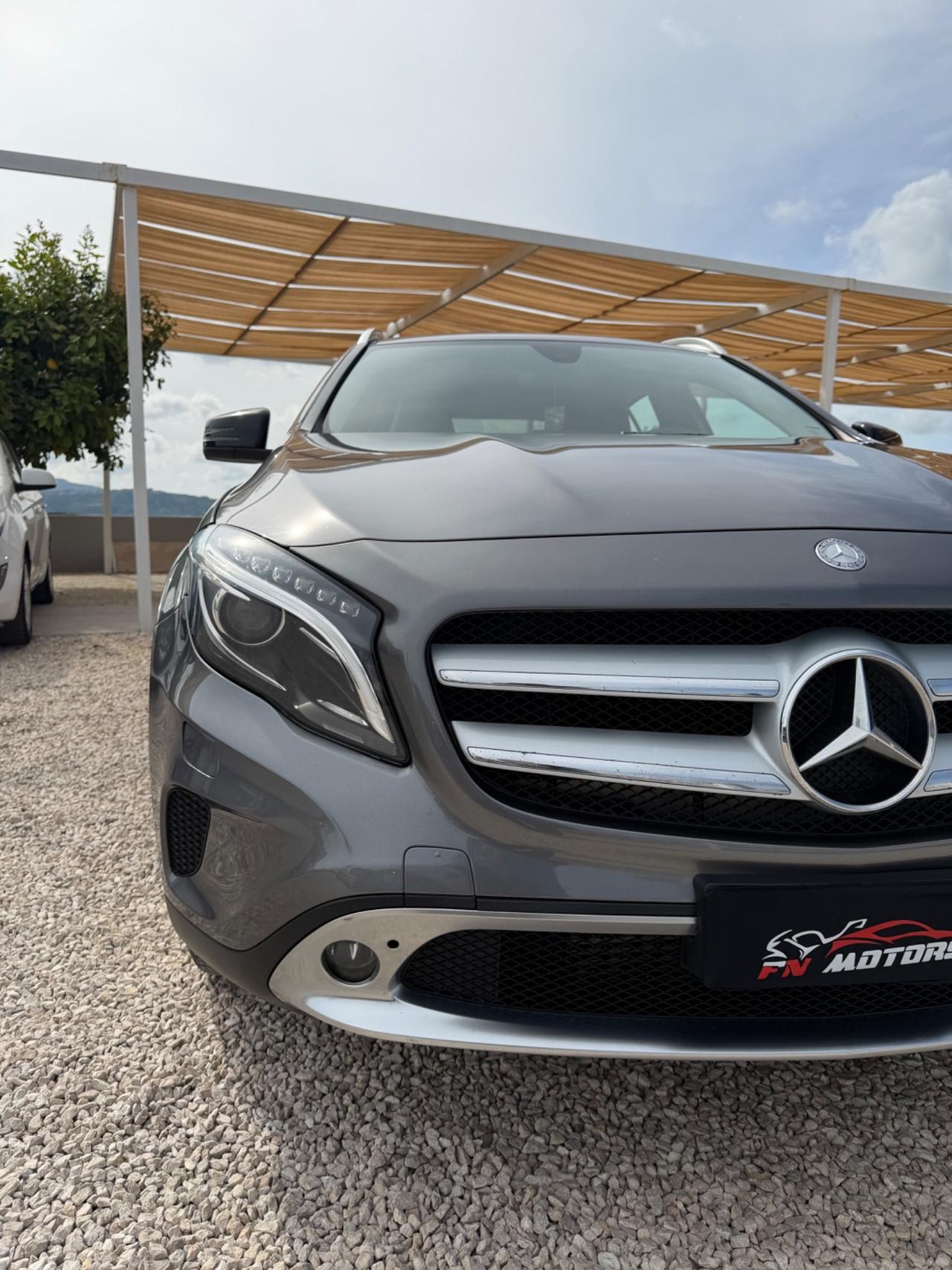 Mercedes-benz GLA 200 d Premium