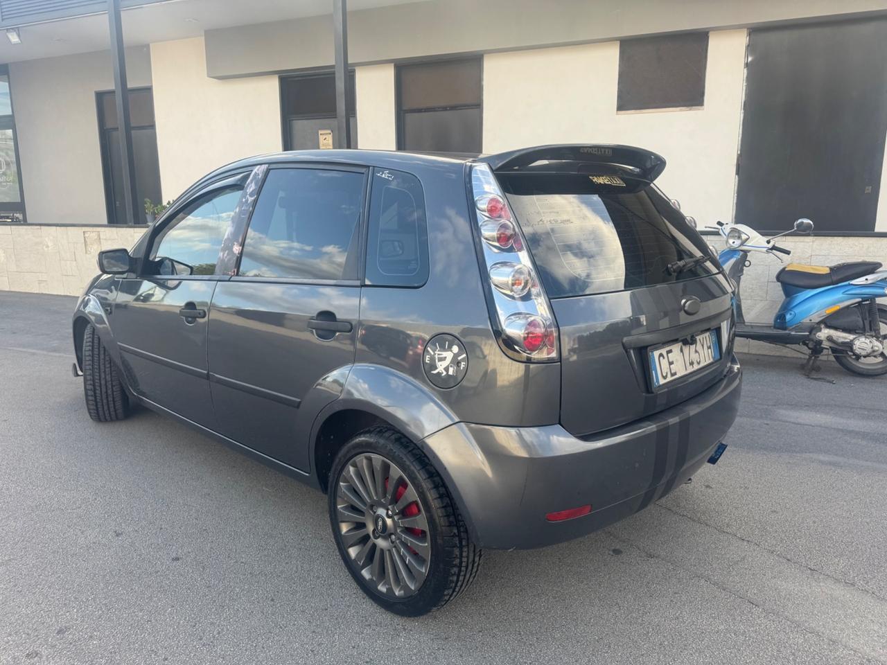 Ford Fiesta 1.4 TDCi 5p. Titanium