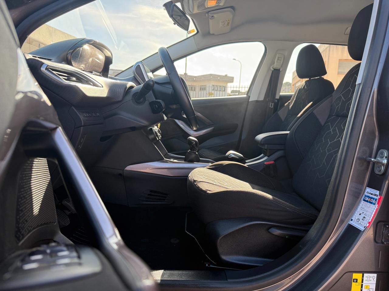 Peugeot 2008 1.6 e-HDi 92 CV Stop&Start Active CarPlay Retrocam