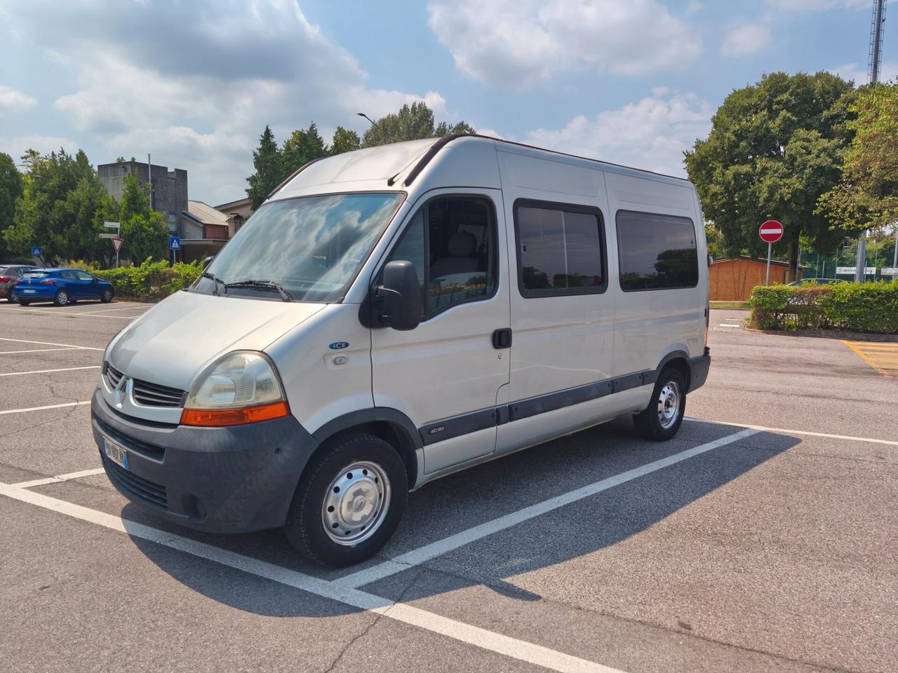 Renault Master2.5dci 9posti