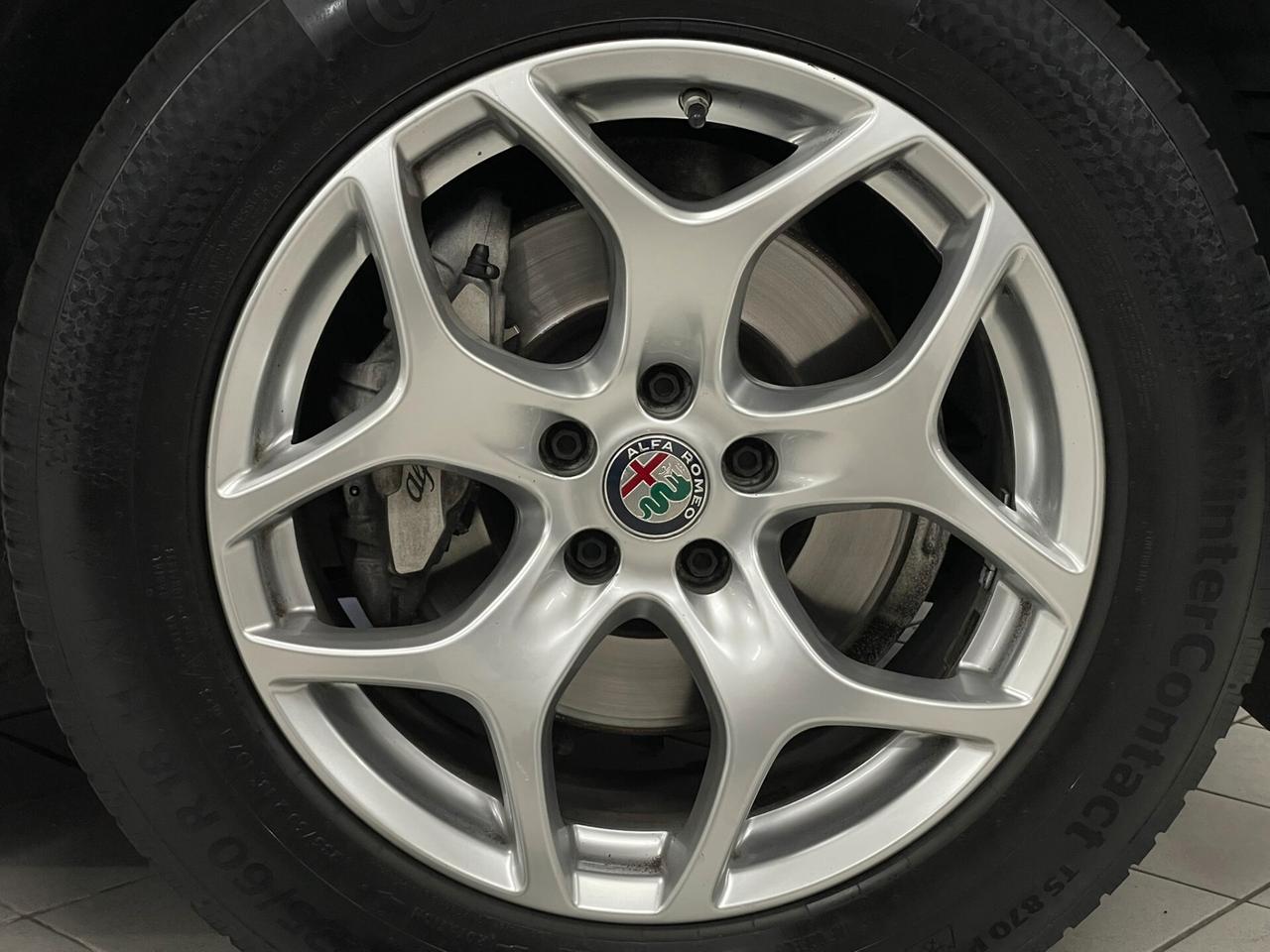 Alfa Romeo Stelvio 2.2 TD 160CV BUSINESS RUOTINO CERCHI 18" PERFETTA
