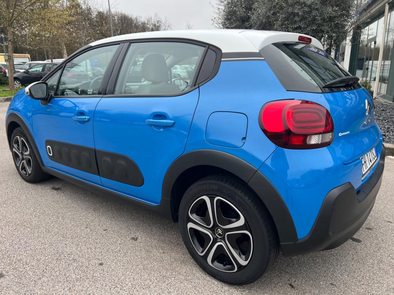 Citroen C3 PureTech 82 Shine*NEOPATENTATI