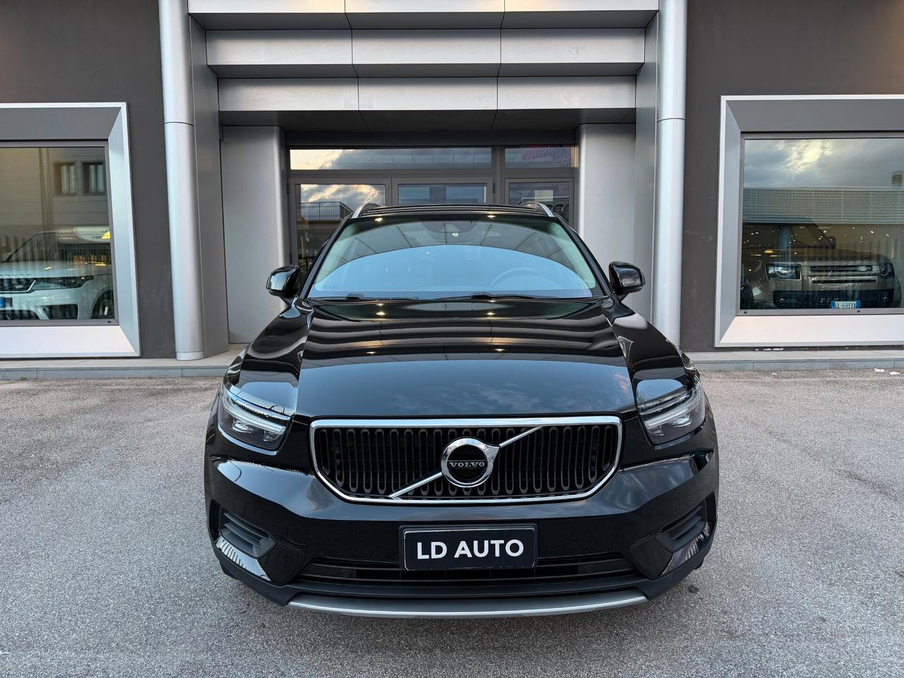 Volvo XC40 D3 Geartronic Momentum Pro