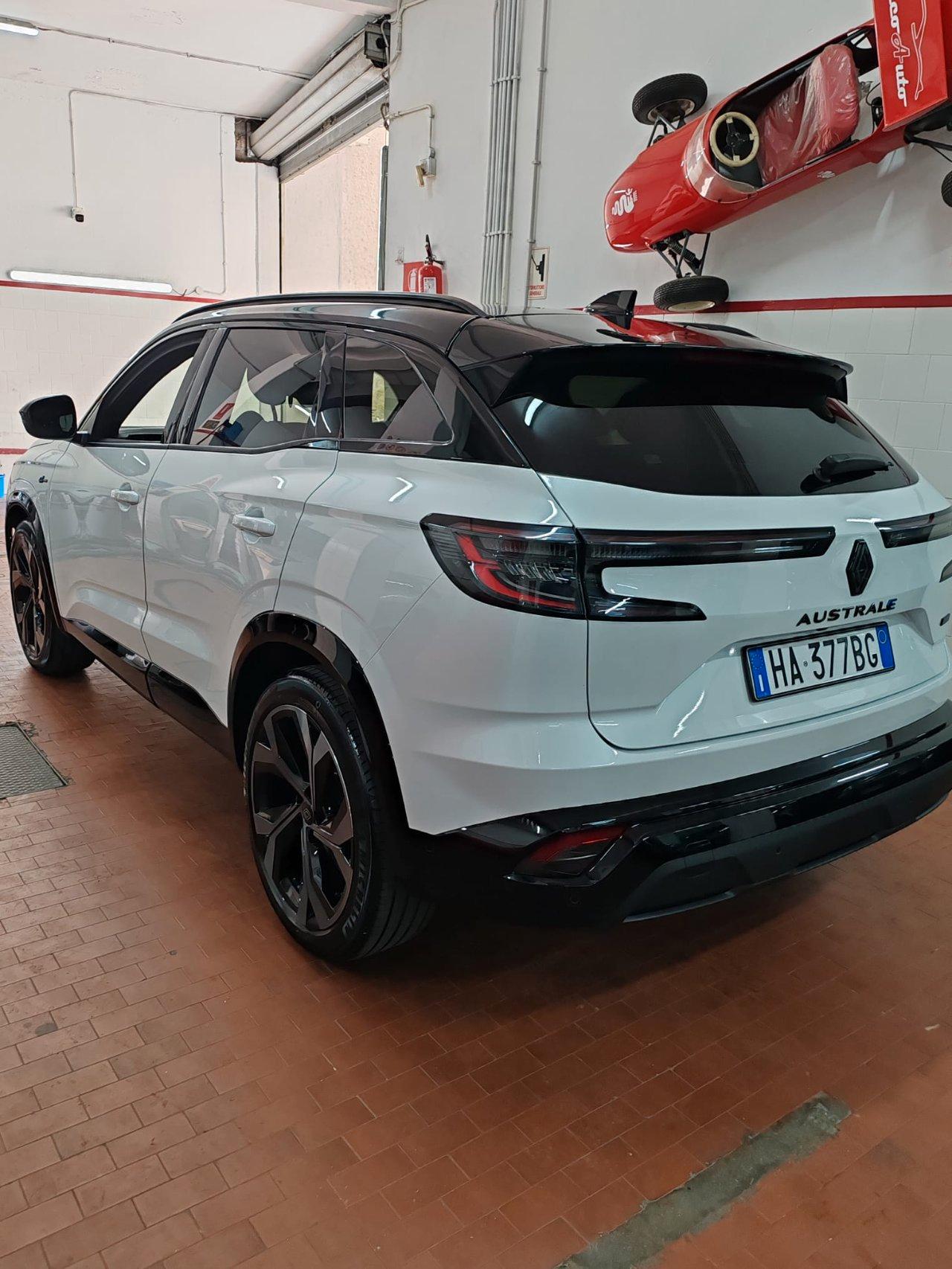 Renault Austral 1.2 E-Tech full hybrid Techno Esprit Alpine 200cv auto