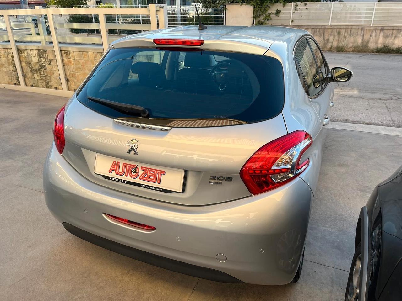 Peugeot 208 1.6 e-HDi 92 CV 5 porte Allure