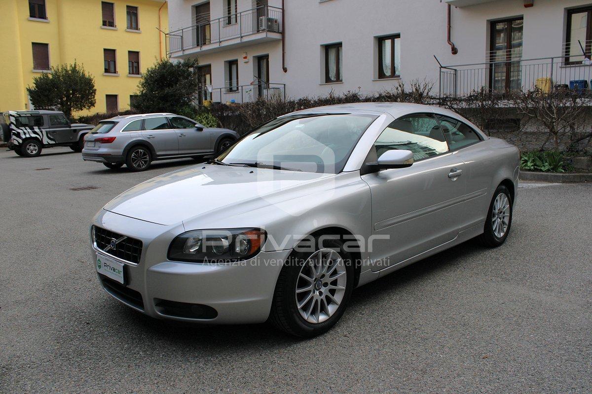 VOLVO C70 2.5 turbo 20V T5 Momentum