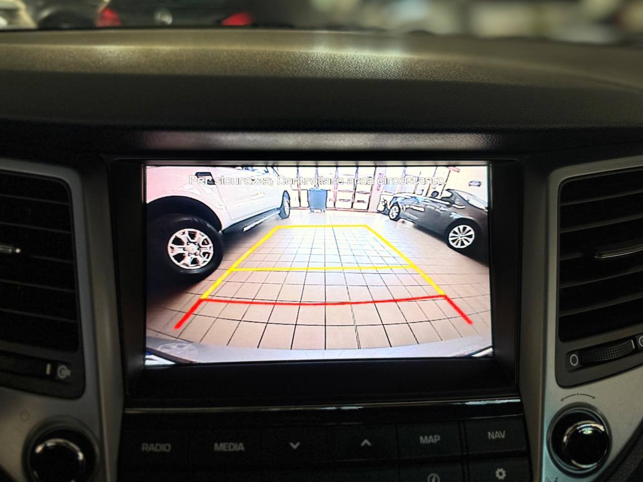 Hyundai Tucson 1.7 CRDi XPossible-FULL OPTIONAL