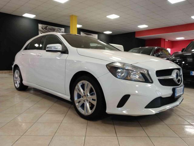 MERCEDES-BENZ A 180 d Sport ** TETTO PANORAMA **