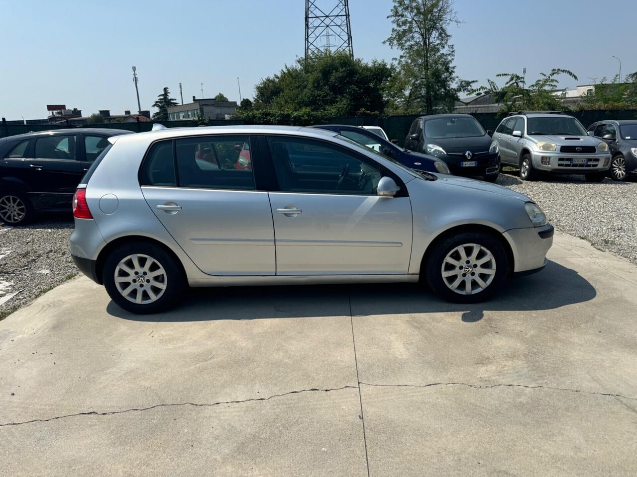 Volkswagen Golf 1.6 5p. United benzina