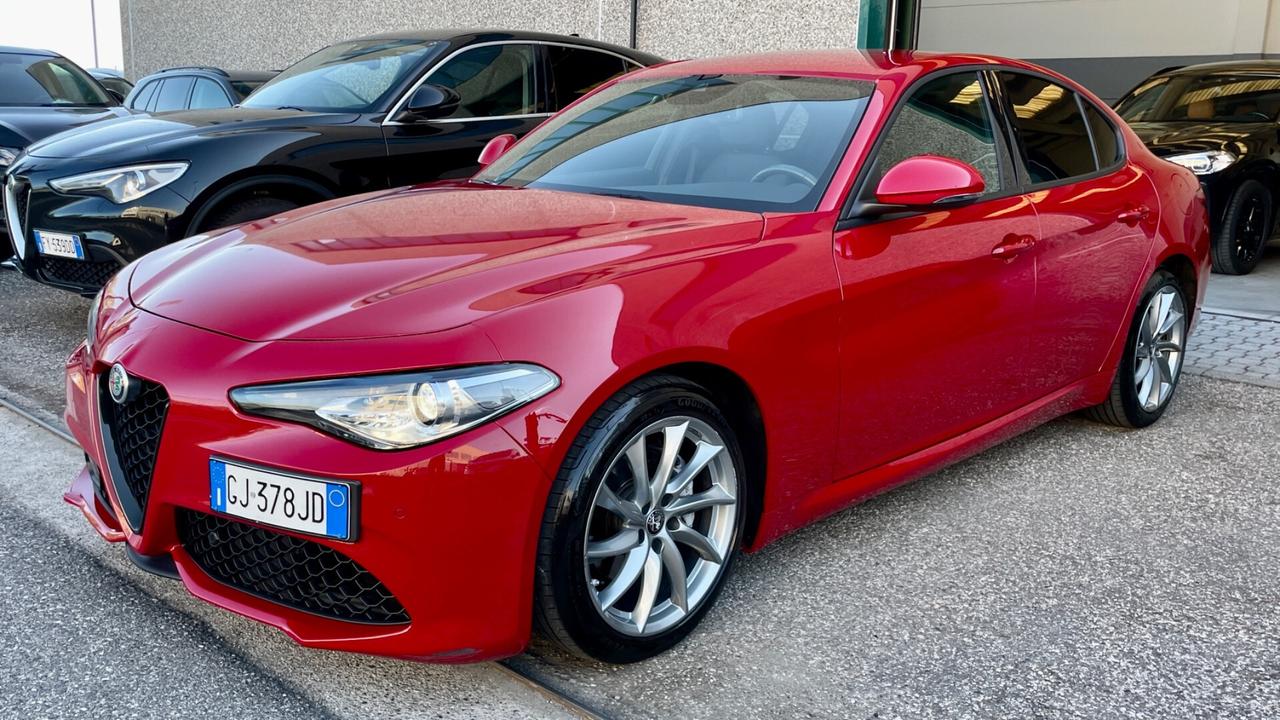 ALFA ROMEO GIULIA 2.2 EXECUTIVE TURBODIESEL 190CV - FULL LED, RETROCAMERA, CAR PLAY