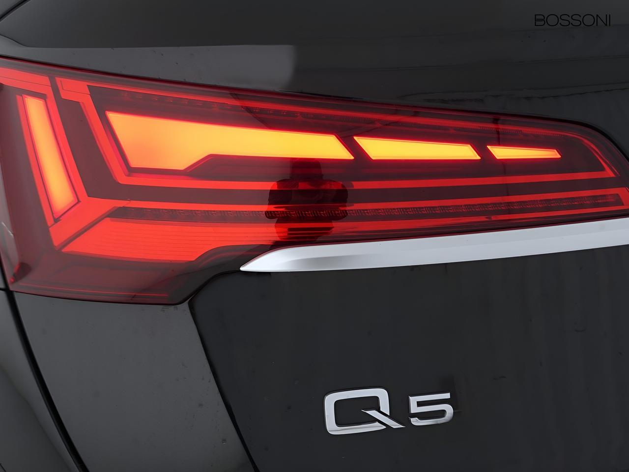 Audi Q5 40 2.0 tdi mhev 12v s line quattro s tronic
