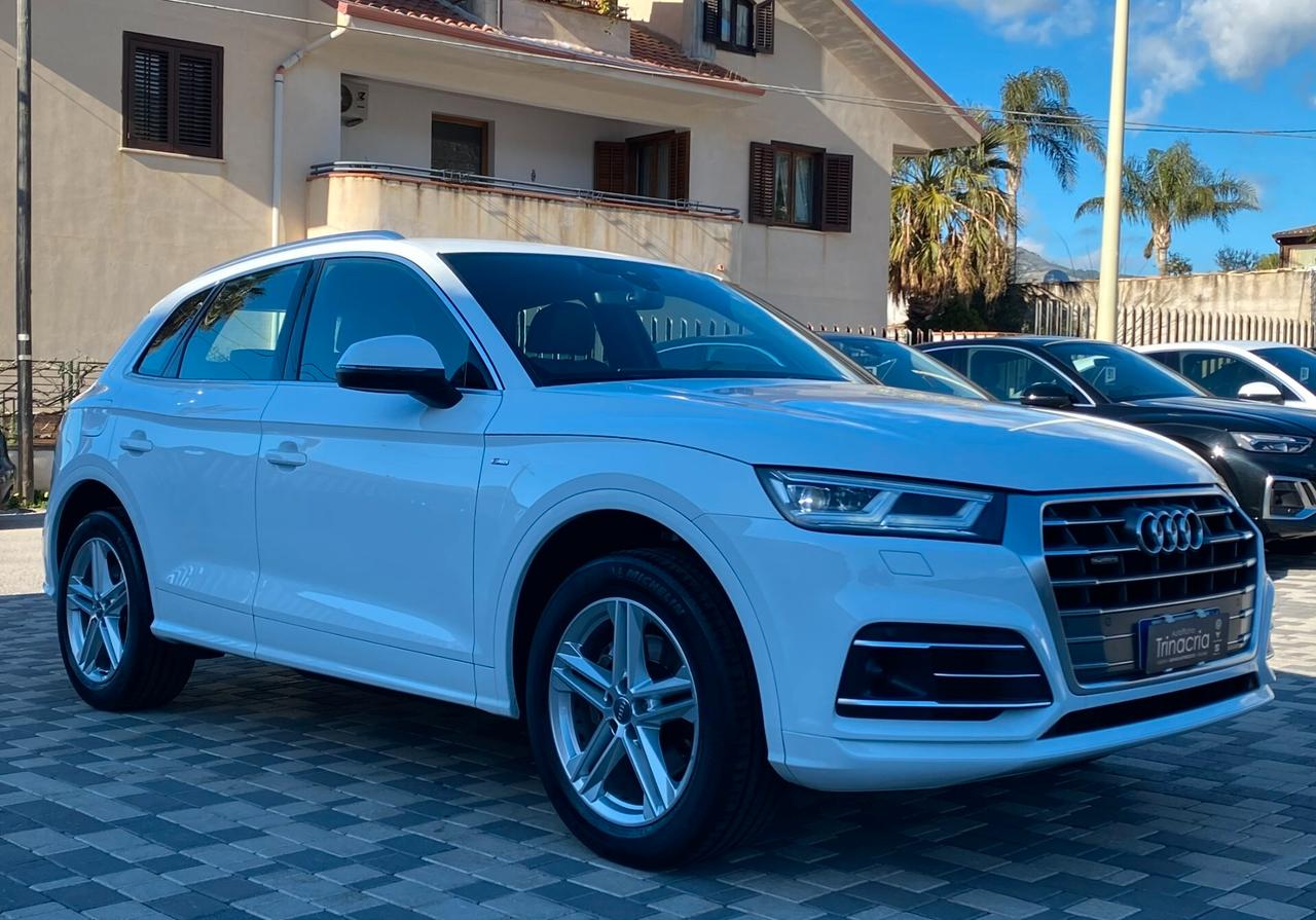 Audi Q5 Sline Plus 2.0 TDI 204CV s-tronic quattro mhev 40