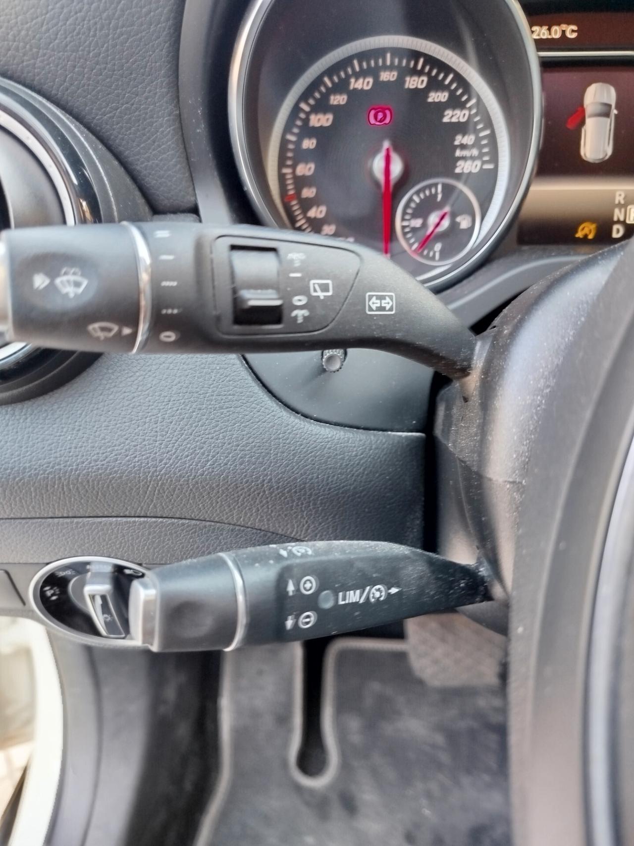 Mercedes-benz GLA 200 d Automatic 4Matic Premium Amg