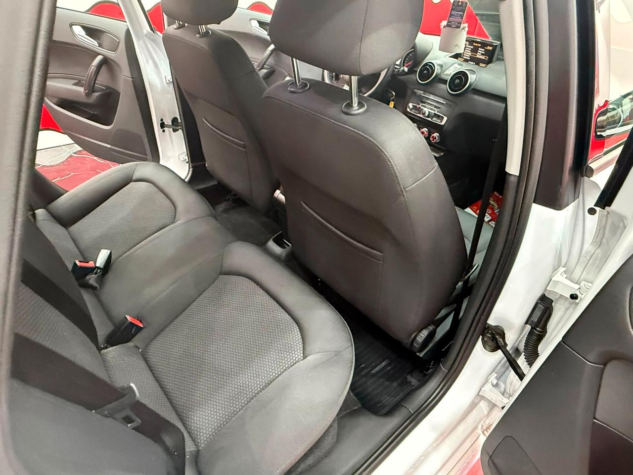 Audi A1 SPB 1.6 TDI 116cv s-line - 2016