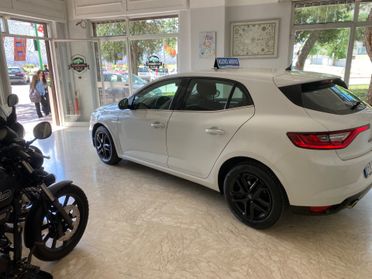 Renault Megane Mégane TCe Energy Duel