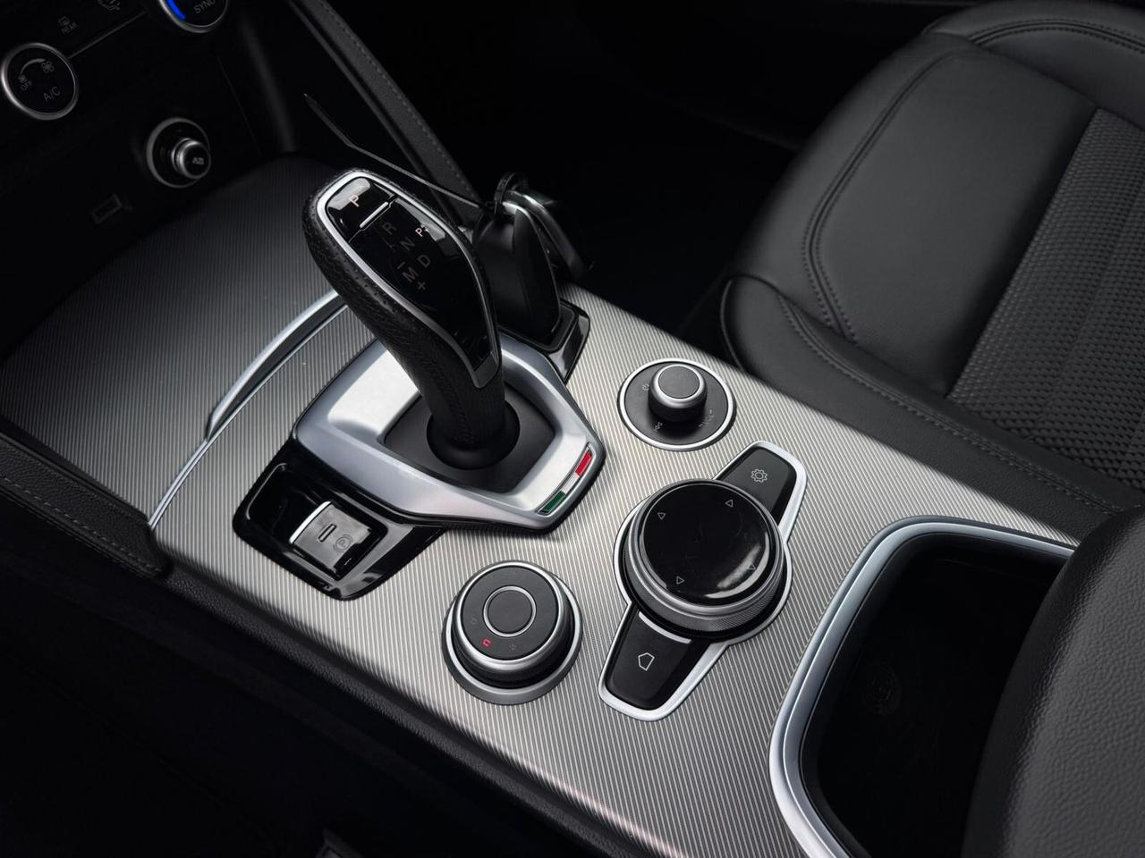 Alfa Romeo Stelvio 2.2 Turbodiesel 190 CV AT8 Q4 Sprint