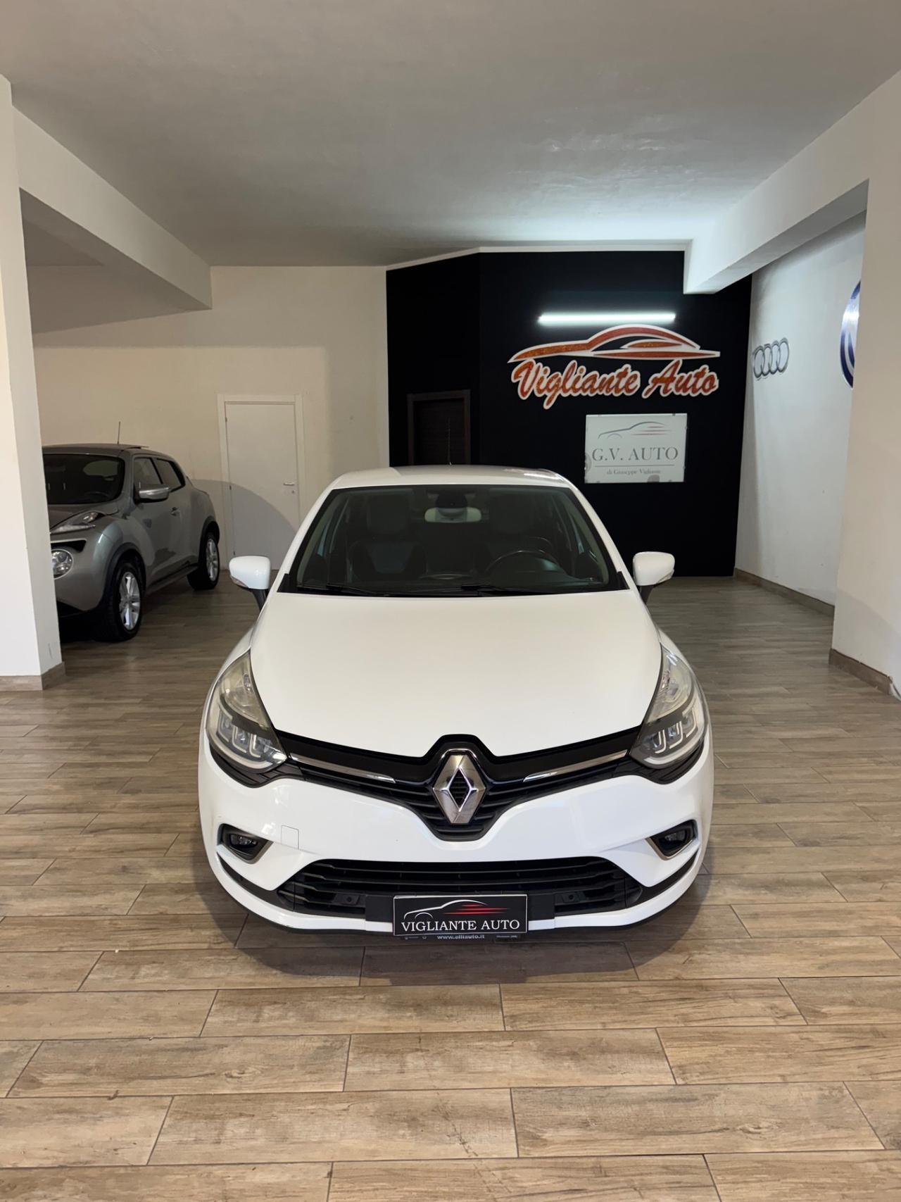 Renault Clio TCe 12V 90CV Start&Stop 5 porte Energy Intens