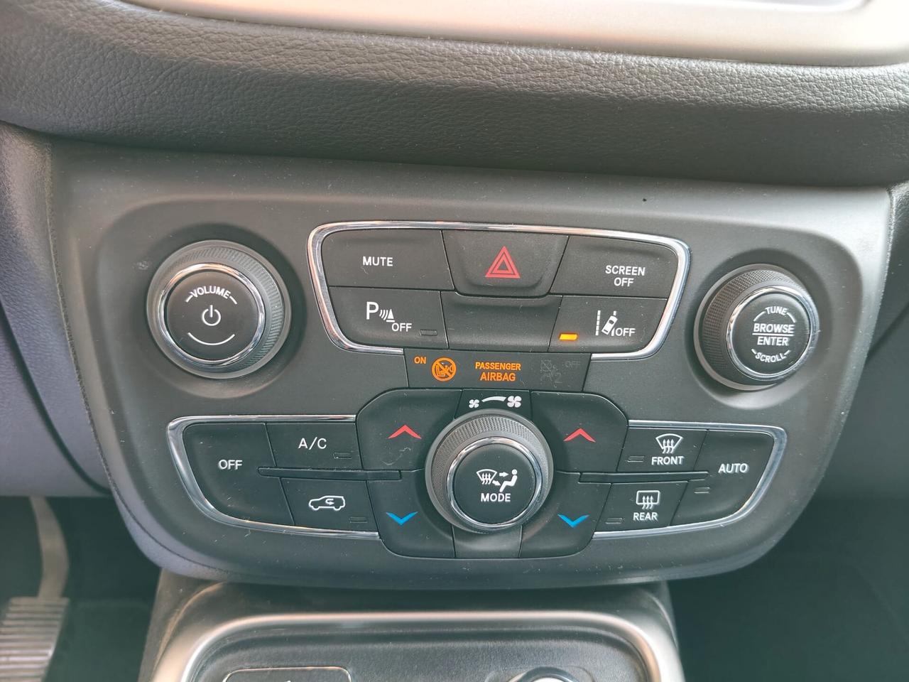 Jeep Compass cambio manuale