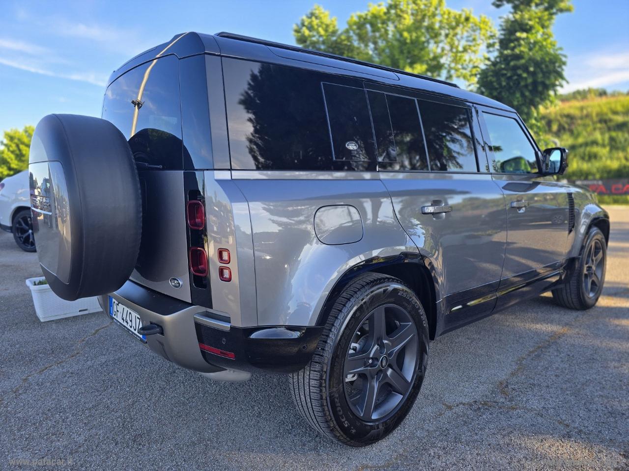 LAND ROVER Defender 110 3.0D I6 250 CV X-Dynamic S