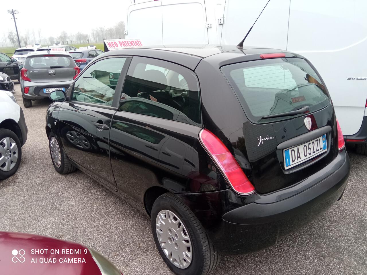Lancia Ypsilon 1.2 Argento 44KW NEOPATENTATI