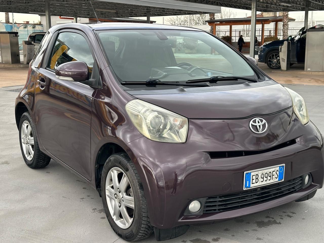 Toyota iQ 1.0