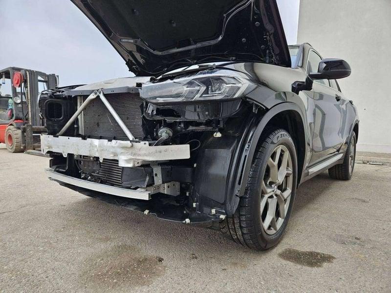 BMW X4 xdrive20d mhev 48V auto - START - INCIDENTATA